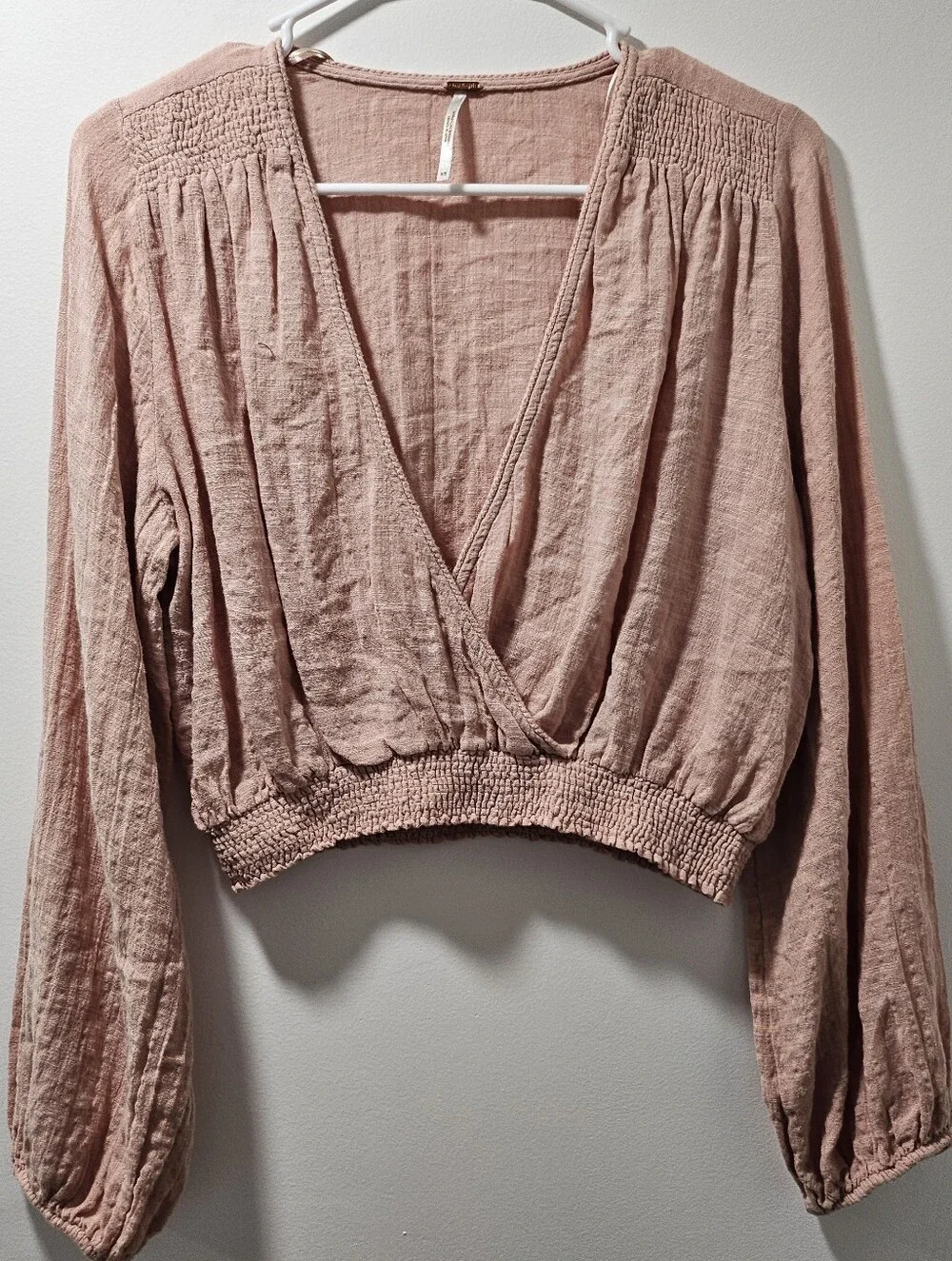 Free People Dusty Rose Smocked Wrap Crop Top XS | Boho Balloon Sleeve Blouse